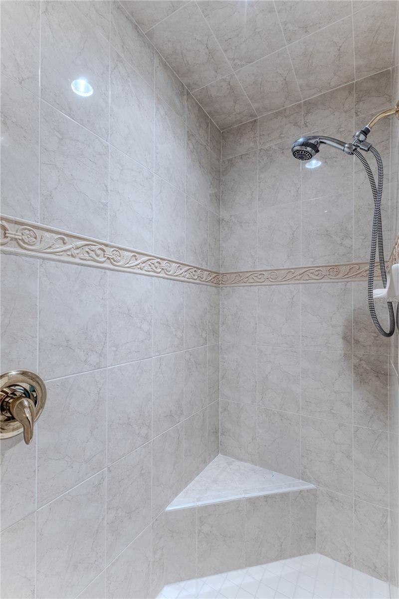 SILVERTHORN PH 2A - Residential