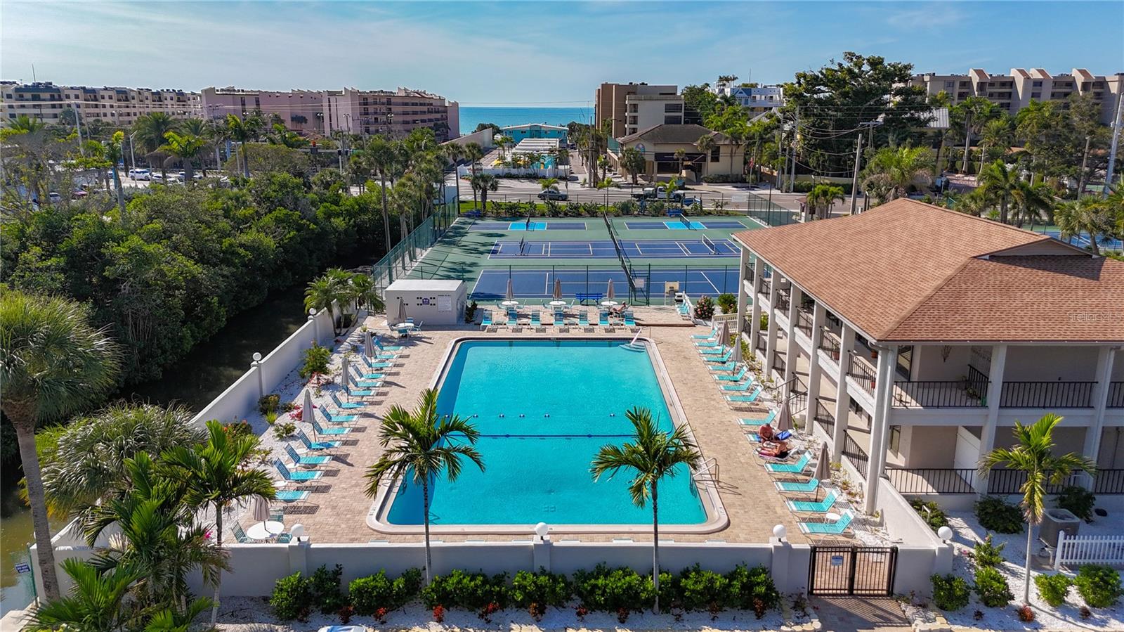 ANCHORAGE - Residential