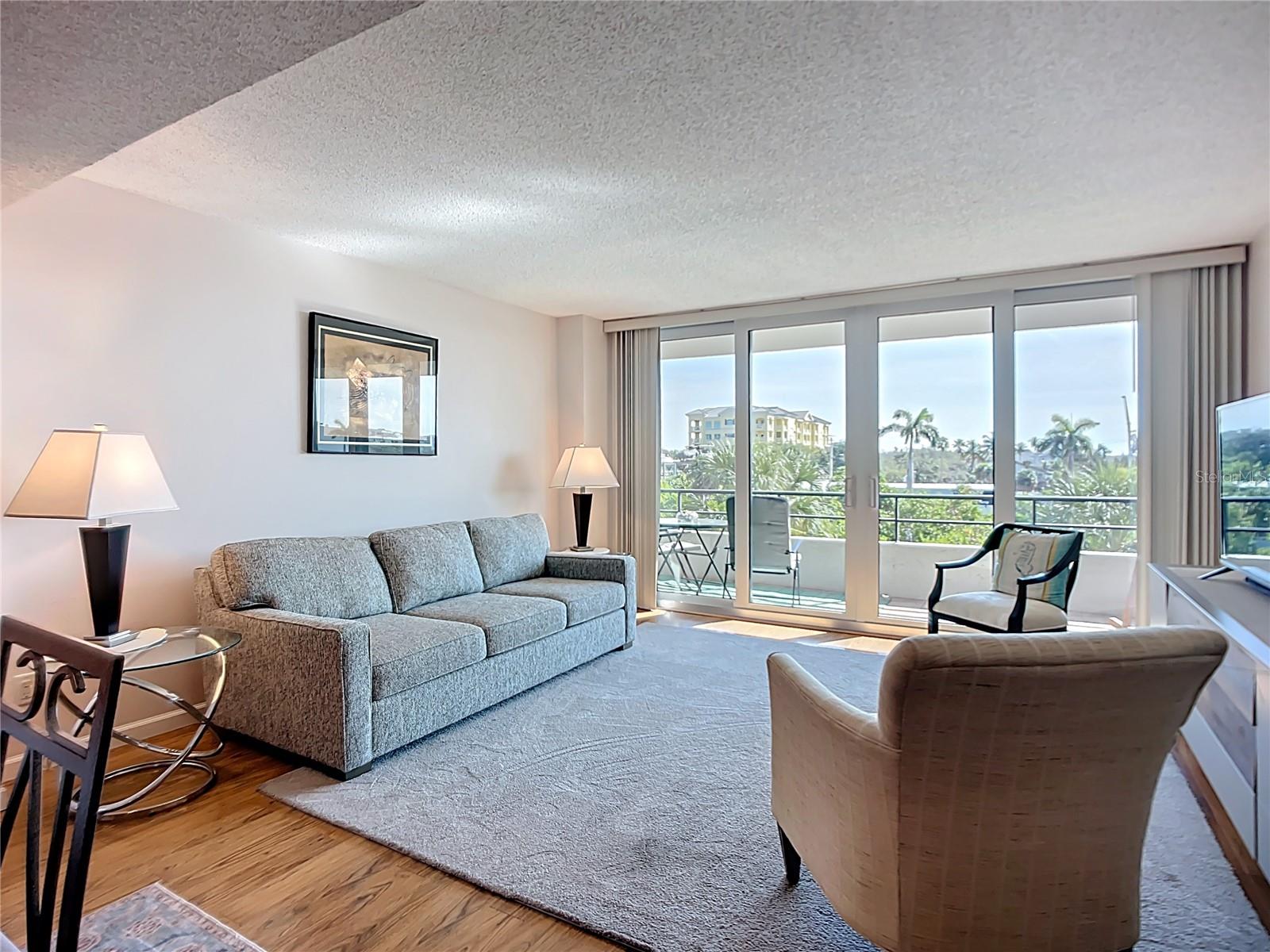 ANCHORAGE - Residential