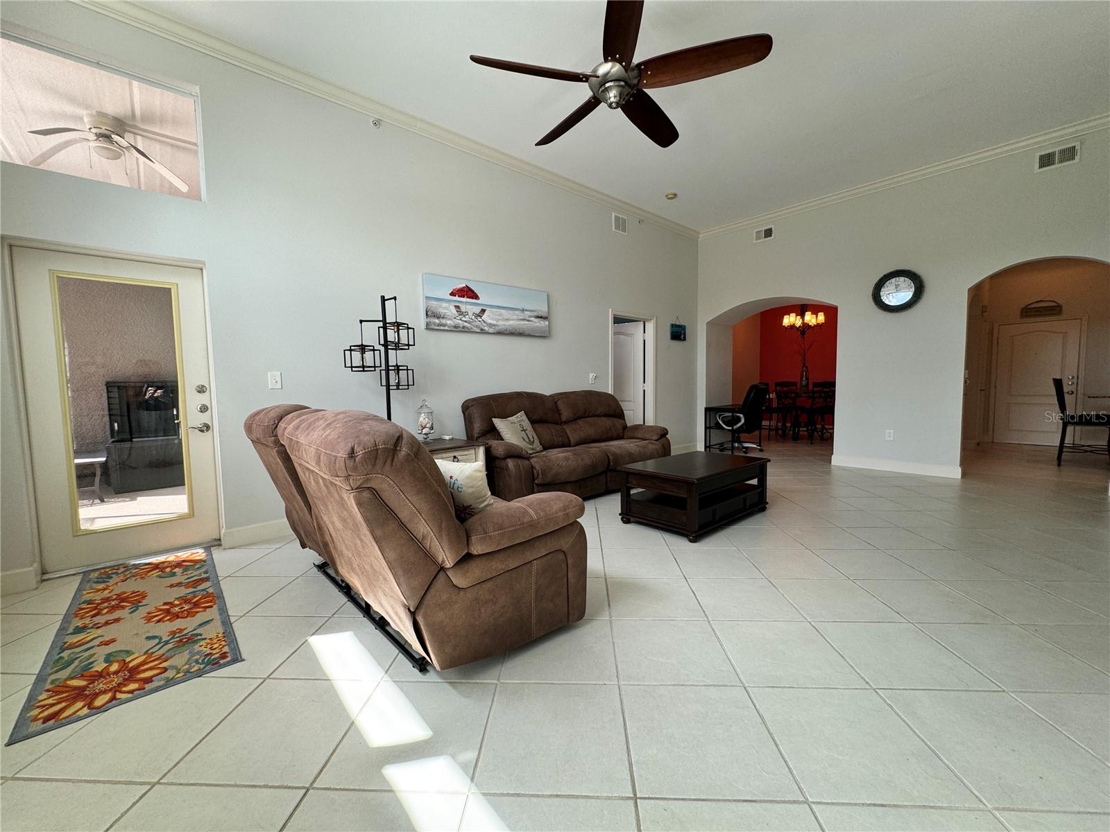 RIVER DANCE A CONDO OR1960/4183 - Residential Lease
