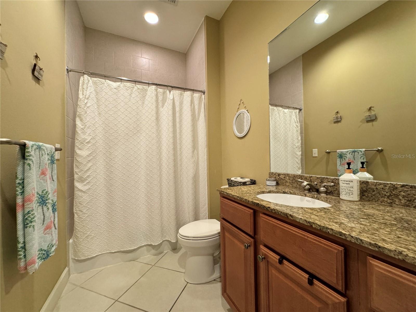 RIVER DANCE A CONDO OR1960/4183 - Residential Lease