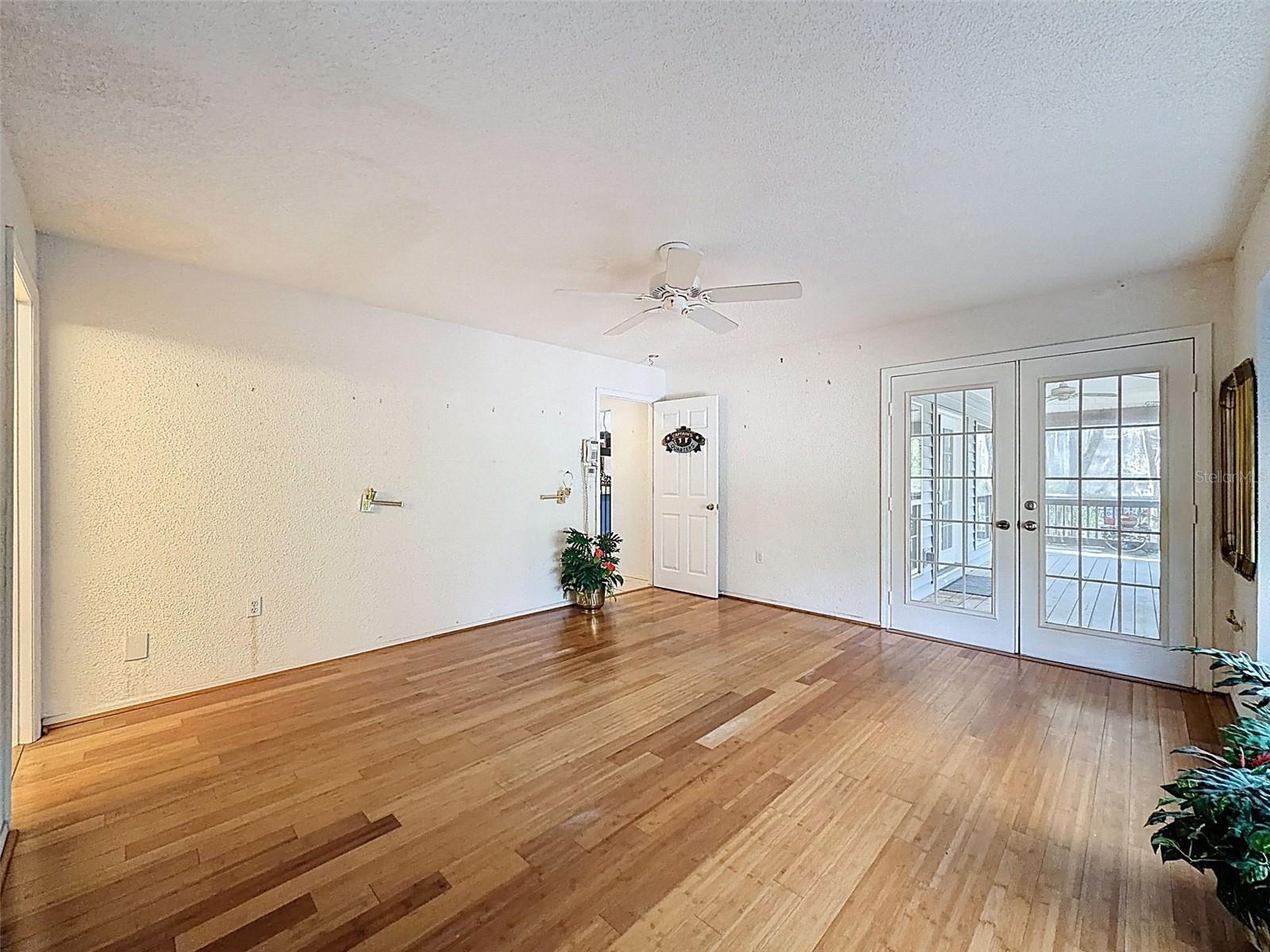 UNPLATTED - Residential