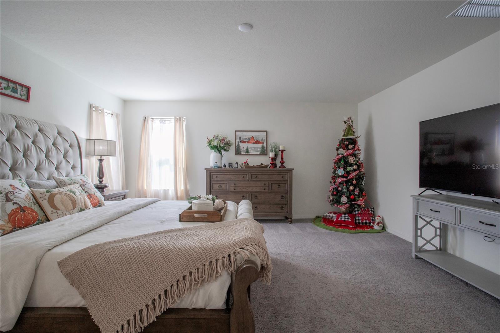 LAKE LUCERNE PH 5 - Residential