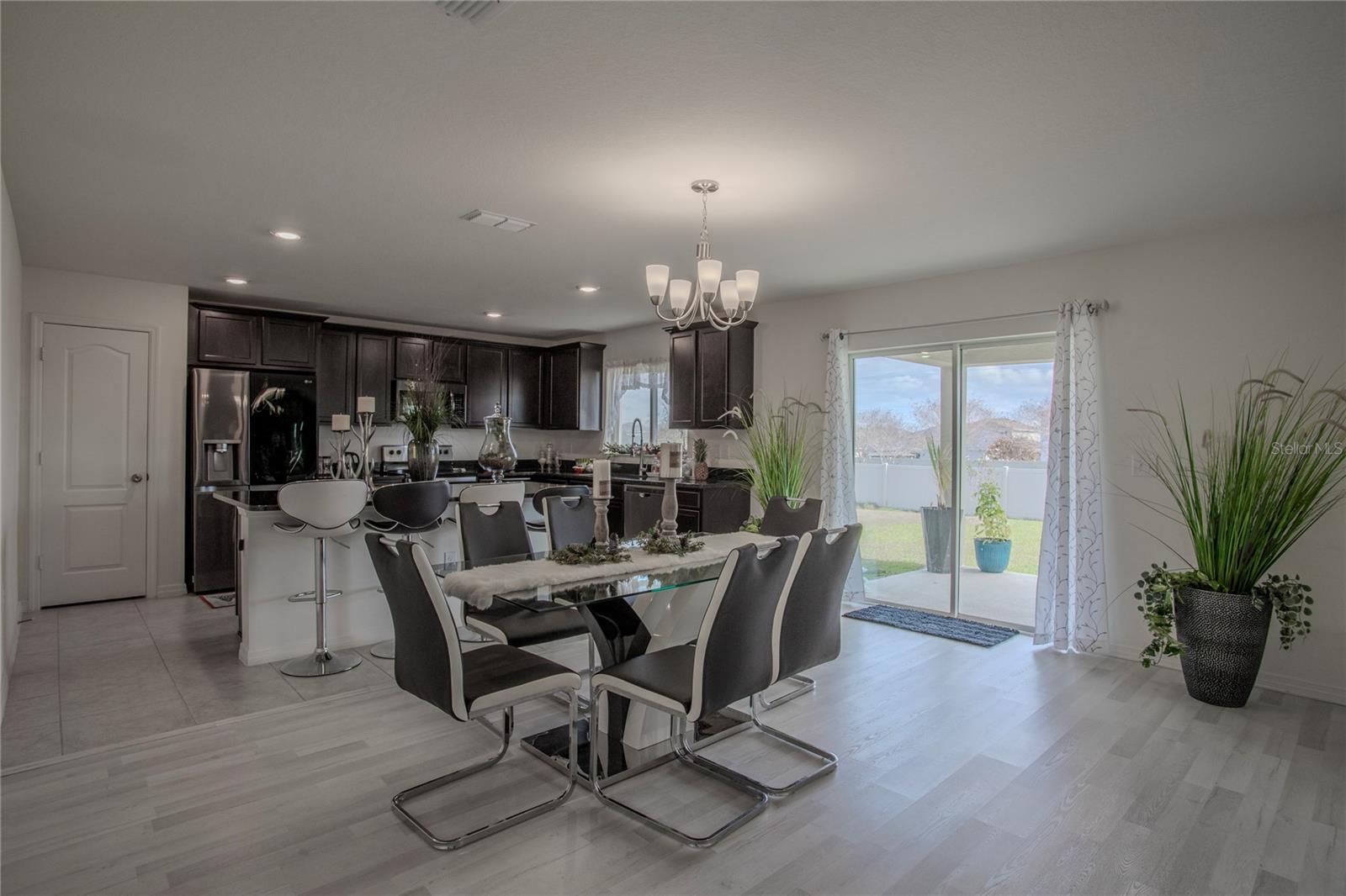 LAKE LUCERNE PH 5 - Residential