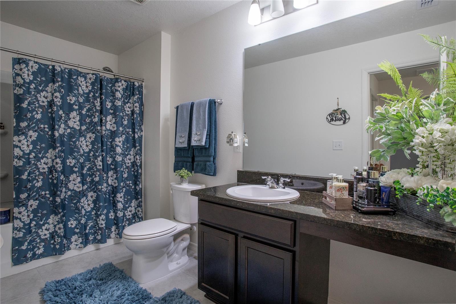 LAKE LUCERNE PH 5 - Residential