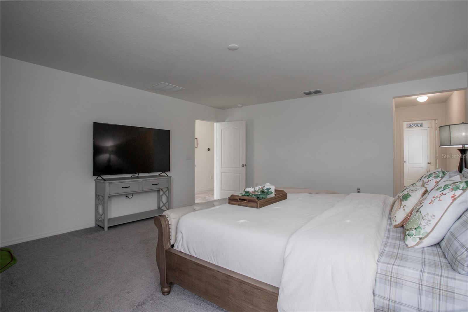 LAKE LUCERNE PH 5 - Residential