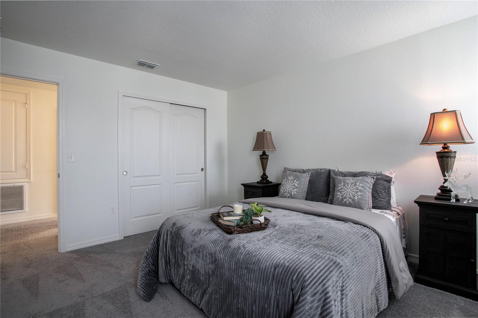 LAKE LUCERNE PH 5 - Residential