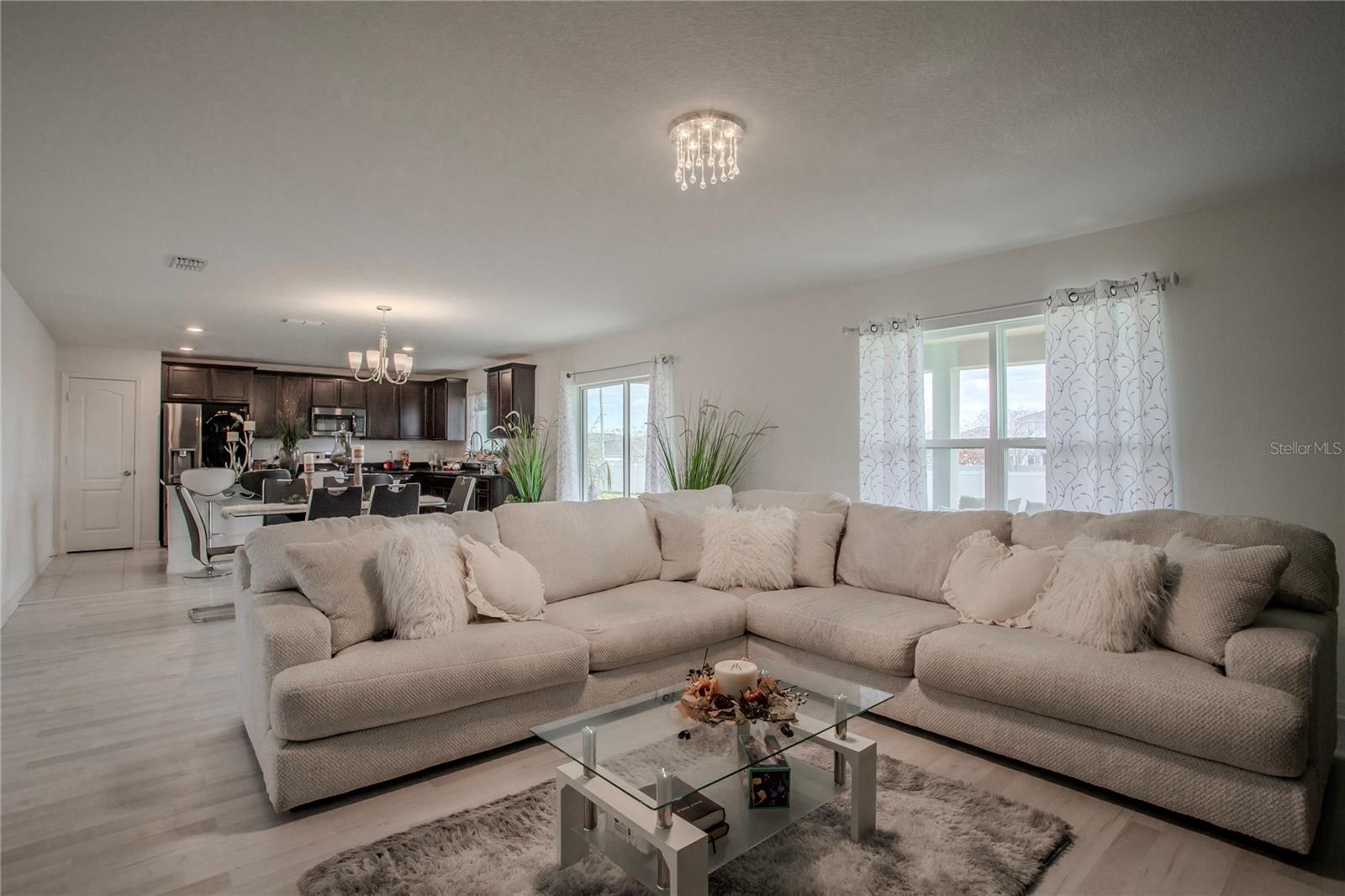 LAKE LUCERNE PH 5 - Residential