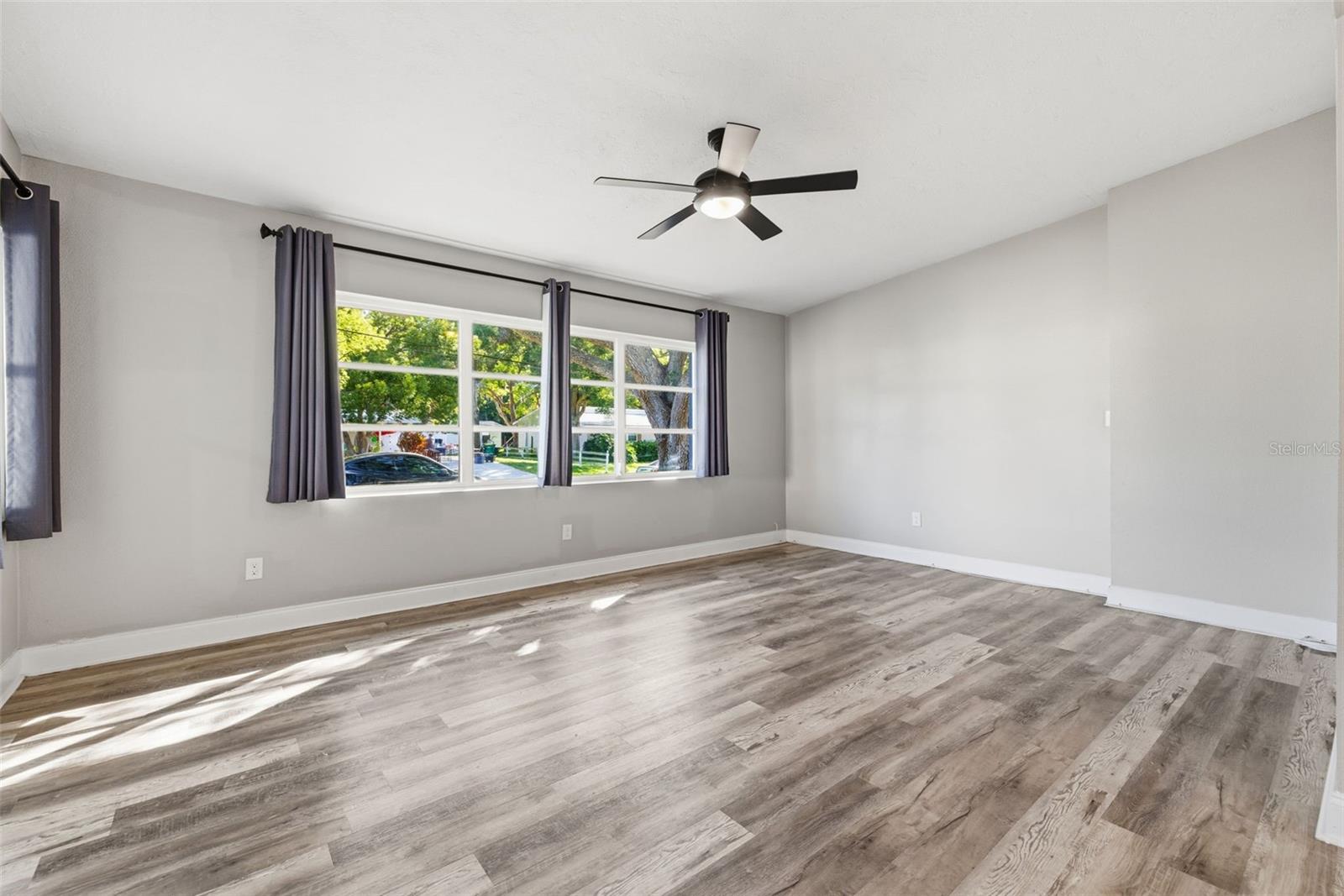 CRESTVIEW ESTATES - Residential