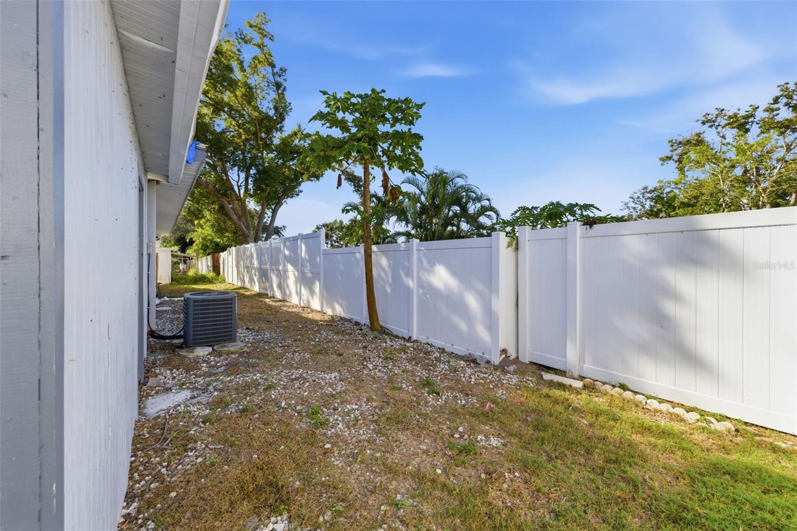 CRESTVIEW ESTATES - Residential