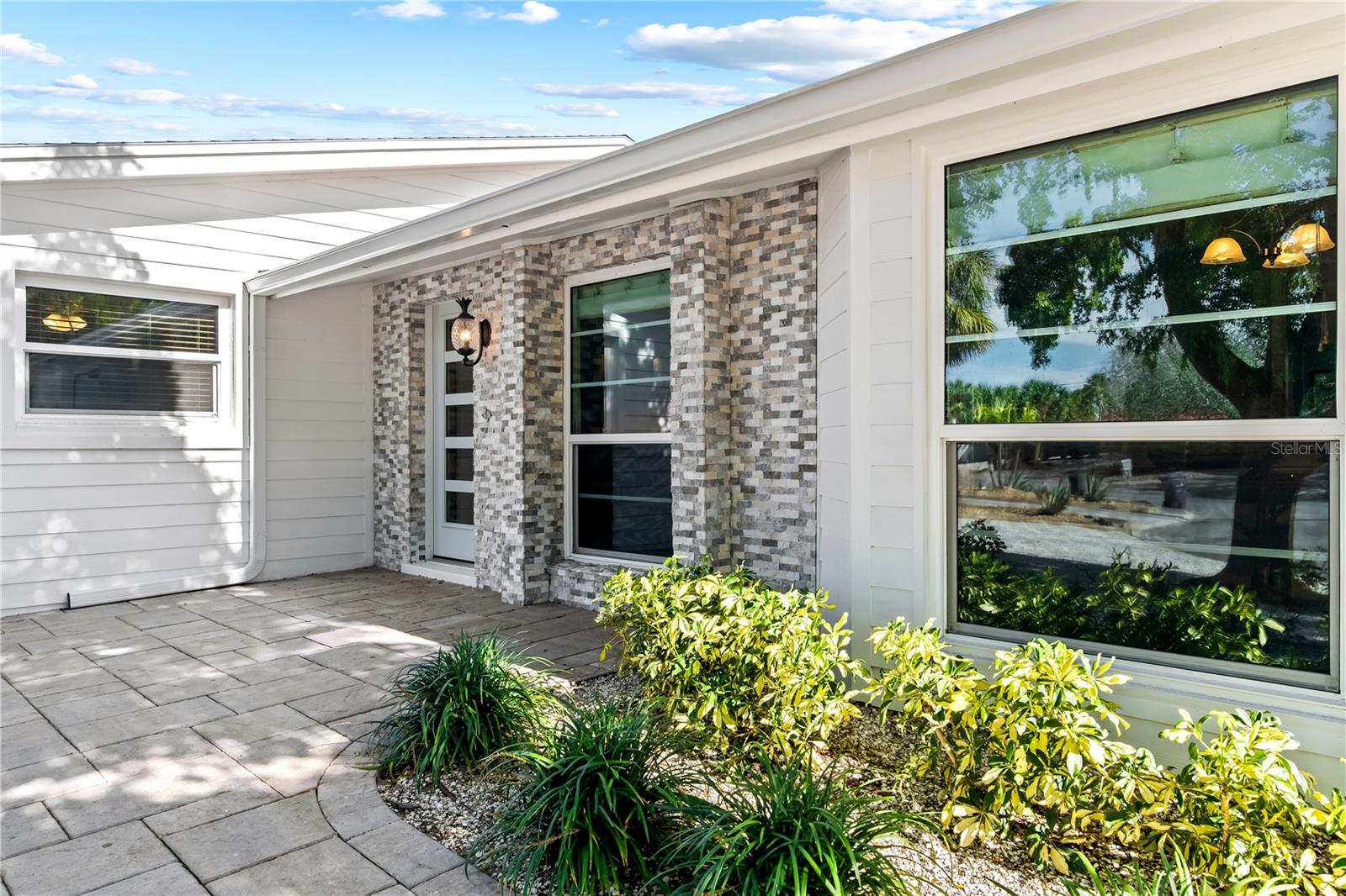 783 BIRDSONG LANE