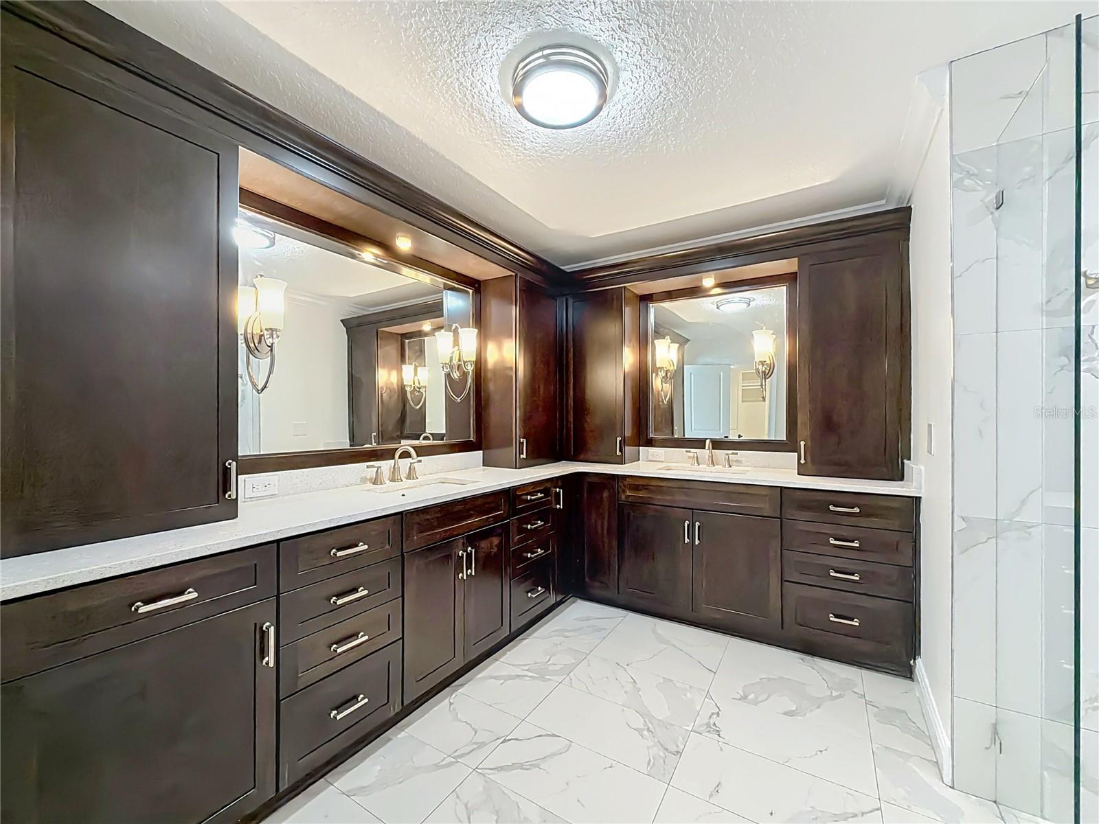 ORANGE LAKE SHORES ADD 01 - Residential