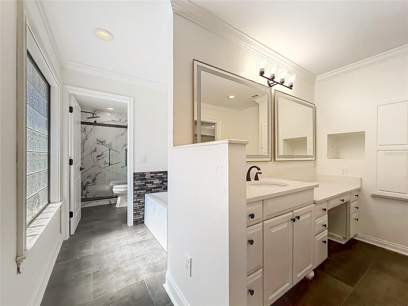 ORANGE LAKE SHORES ADD 01 - Residential