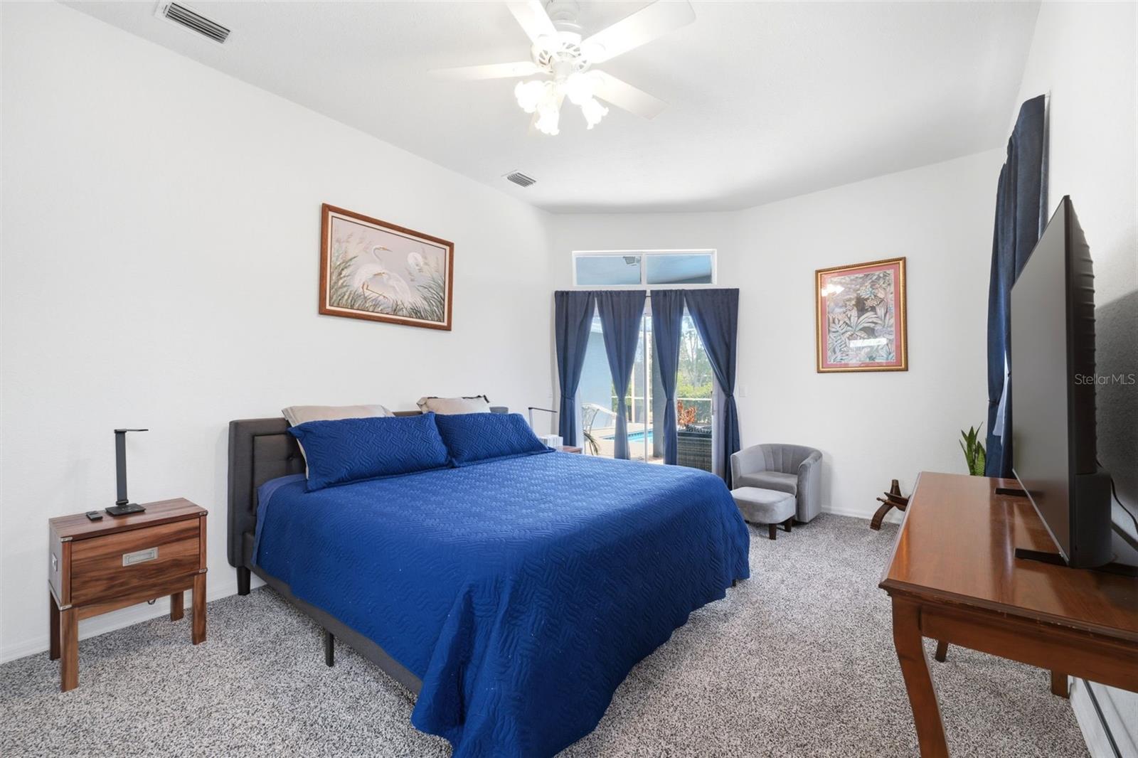 OAKS THE - Residential