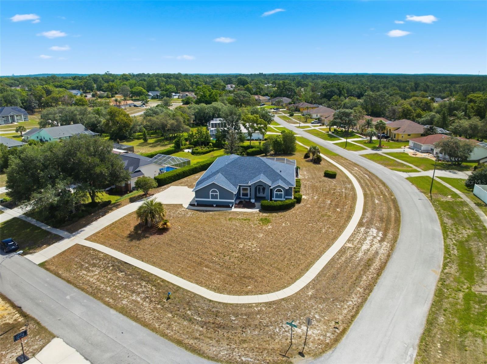 OAKS THE - Residential