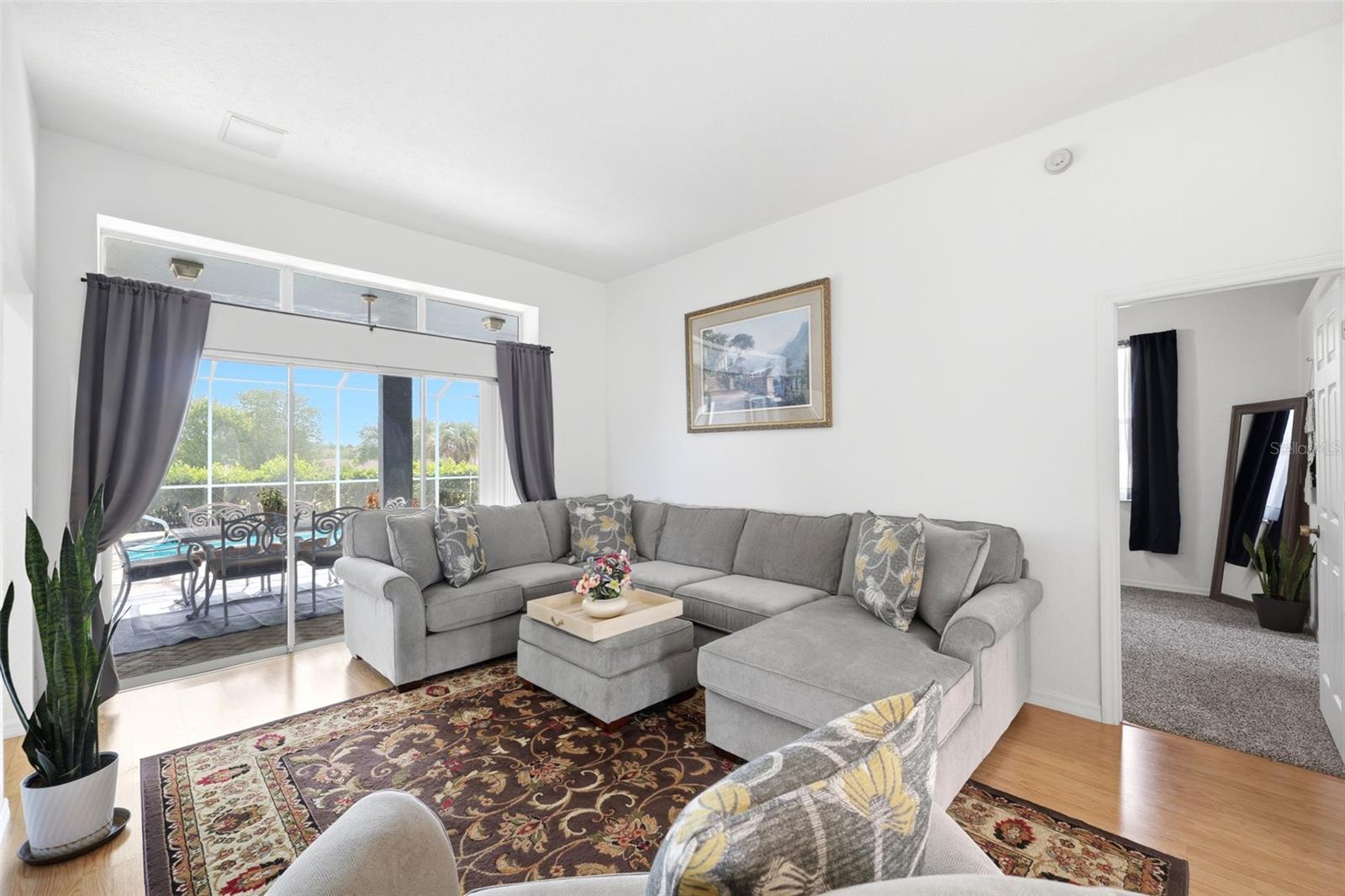OAKS THE - Residential