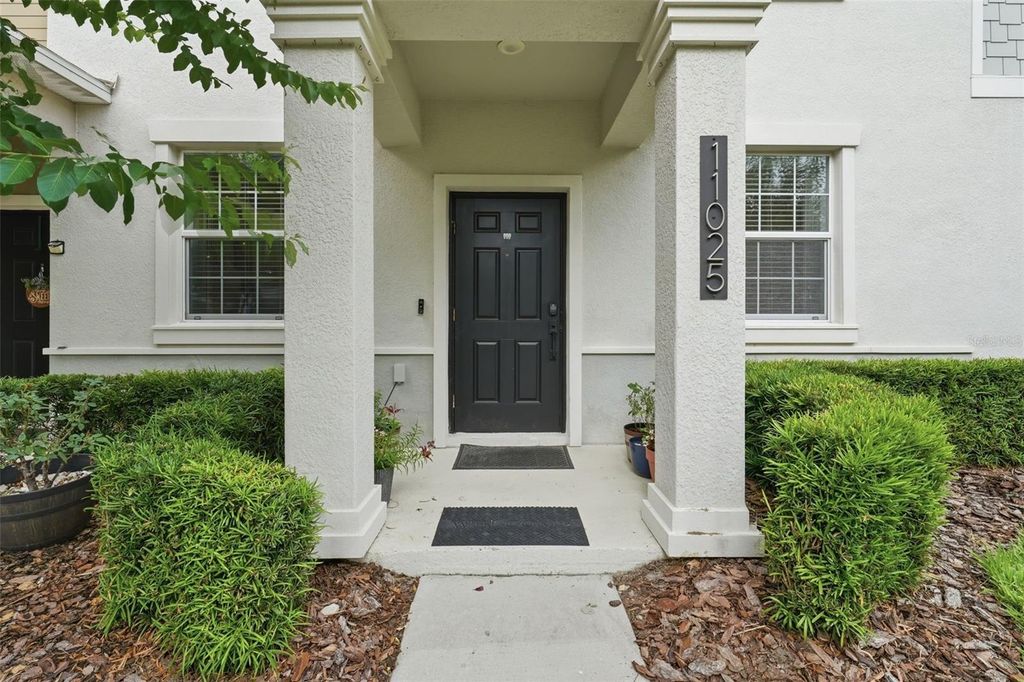Photo of 11025 Suspense Drive, Winter Garden, FL 34787 (MLS # G5113196)