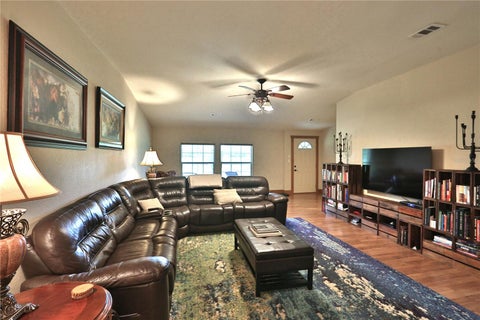 Tiny photo for 19431 NE 17th Place, Williston, FL 32696 (MLS # OM726002)