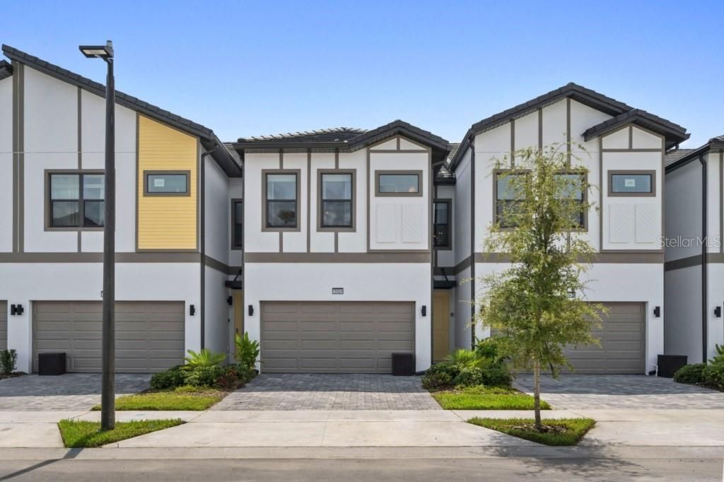 Photo of 10424 Ebb Tide Lane, Orlando, FL 32821 (MLS # O6393415)