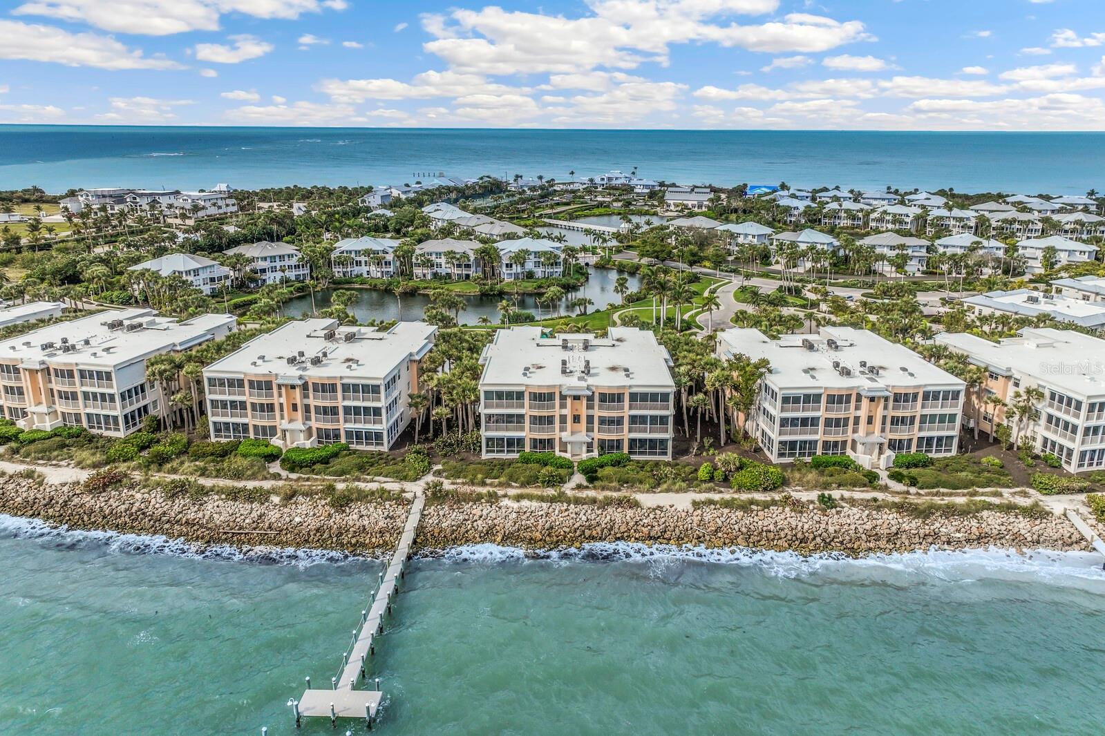 819 HARBORSHORE DRIVE 1B