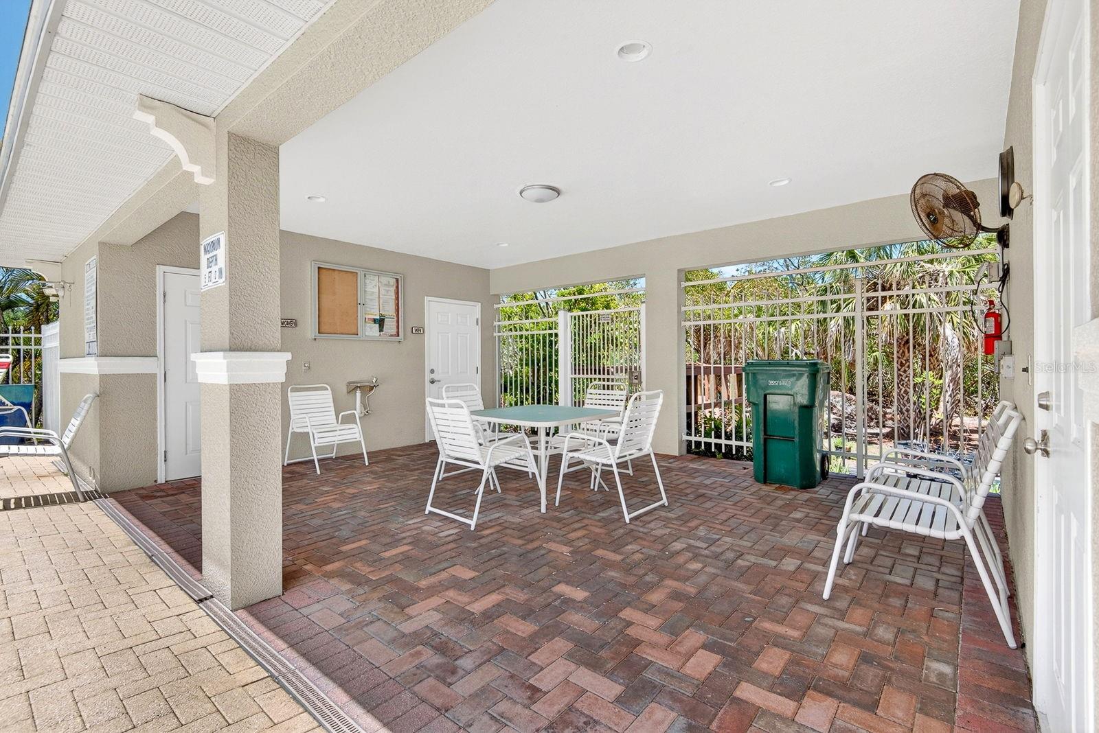 RIVERBAY TWNHMS PH TWO - Residential