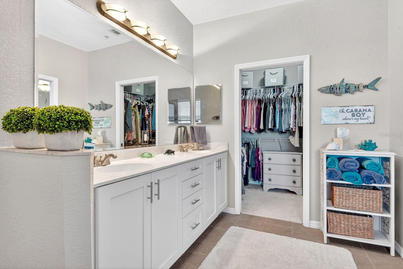 RIVERBAY TWNHMS PH TWO - Residential