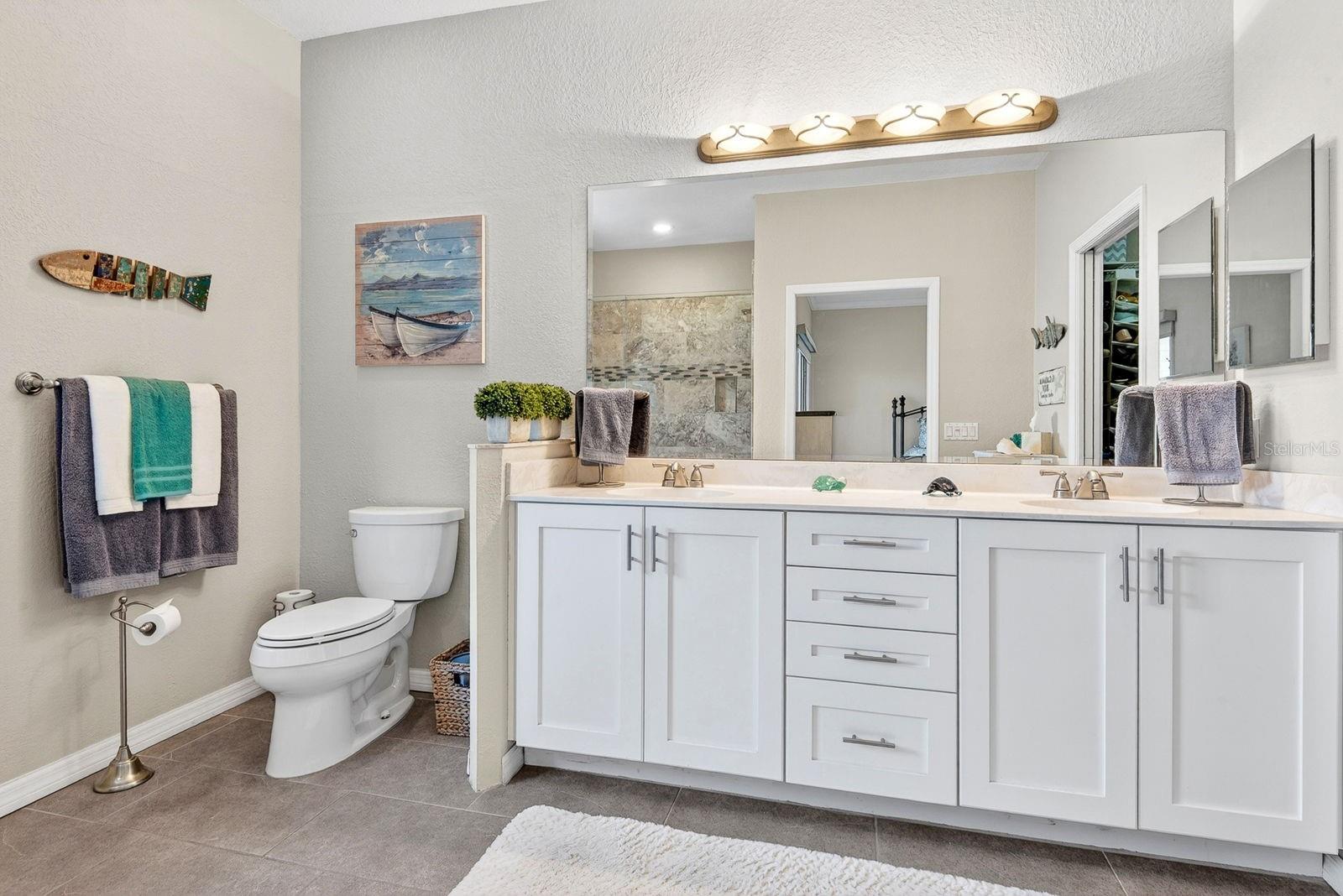 RIVERBAY TWNHMS PH TWO - Residential