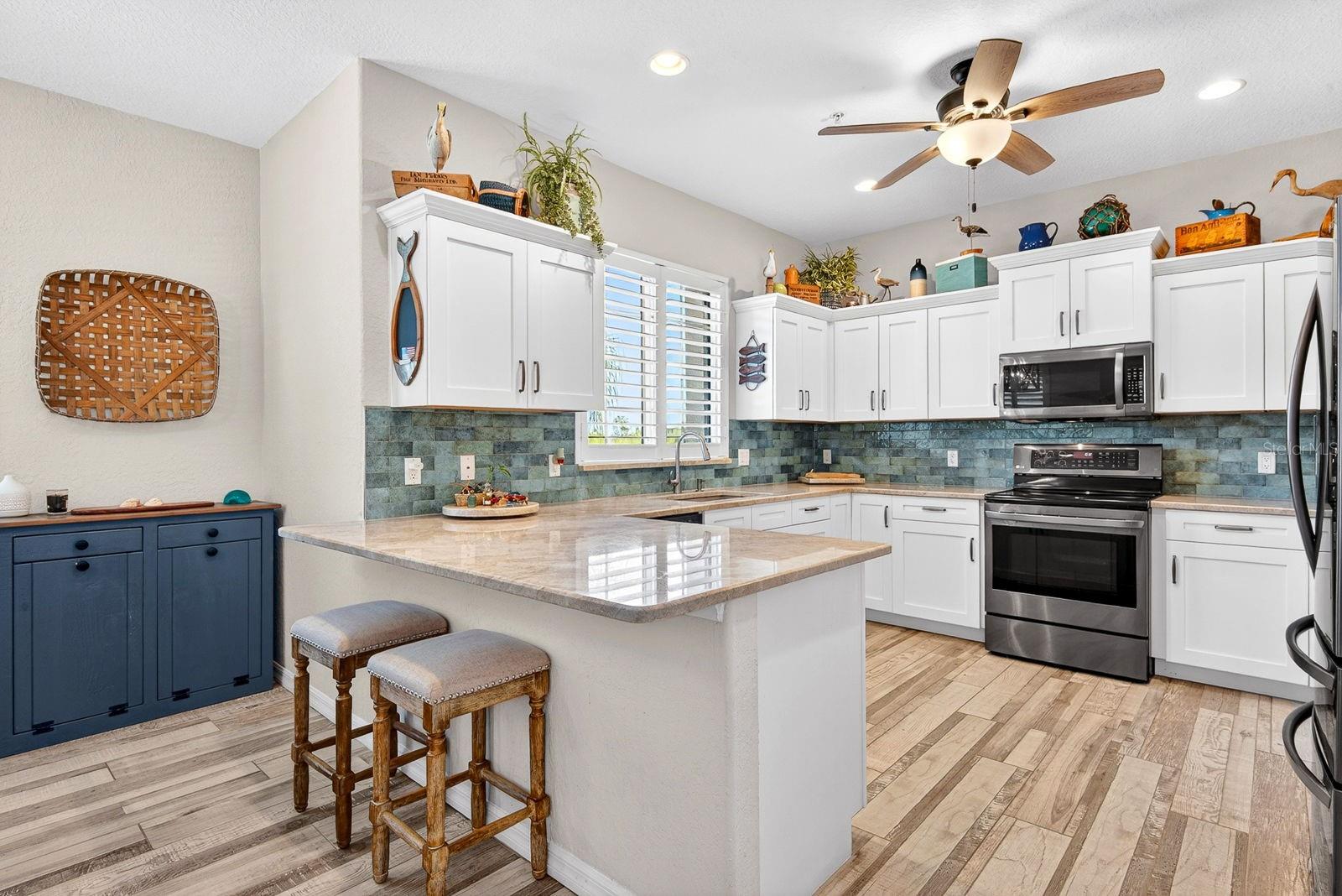 RIVERBAY TWNHMS PH TWO - Residential