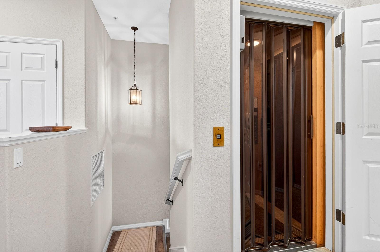 RIVERBAY TWNHMS PH TWO - Residential