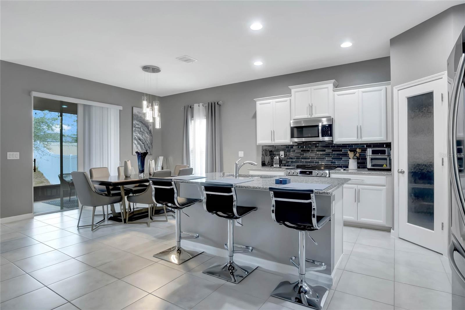245 CITRUS POINTE DRIVE