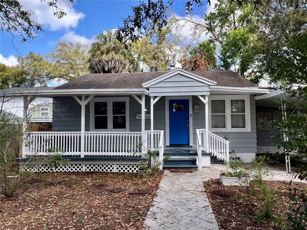 Photo of 1014 E Crawford Street, Tampa, FL 33604 (MLS # TB8490431)