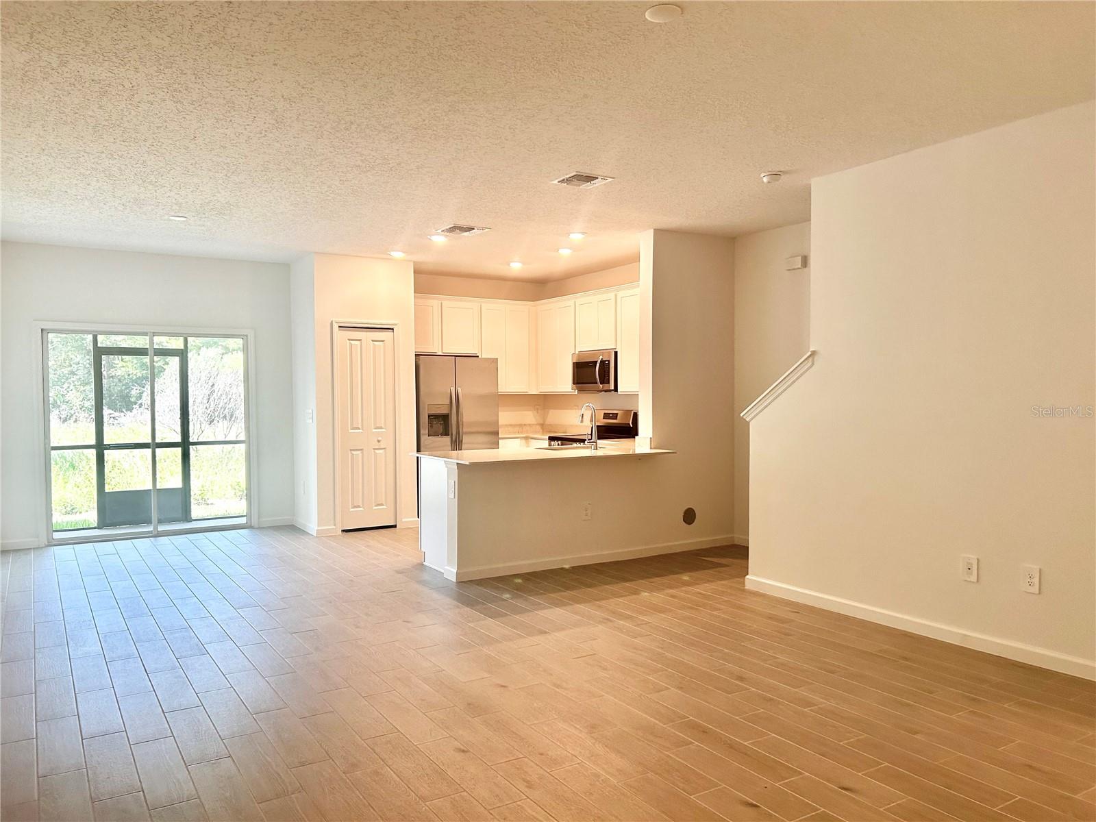 OAK HAMMOCK PRESERVE - Residential Lease