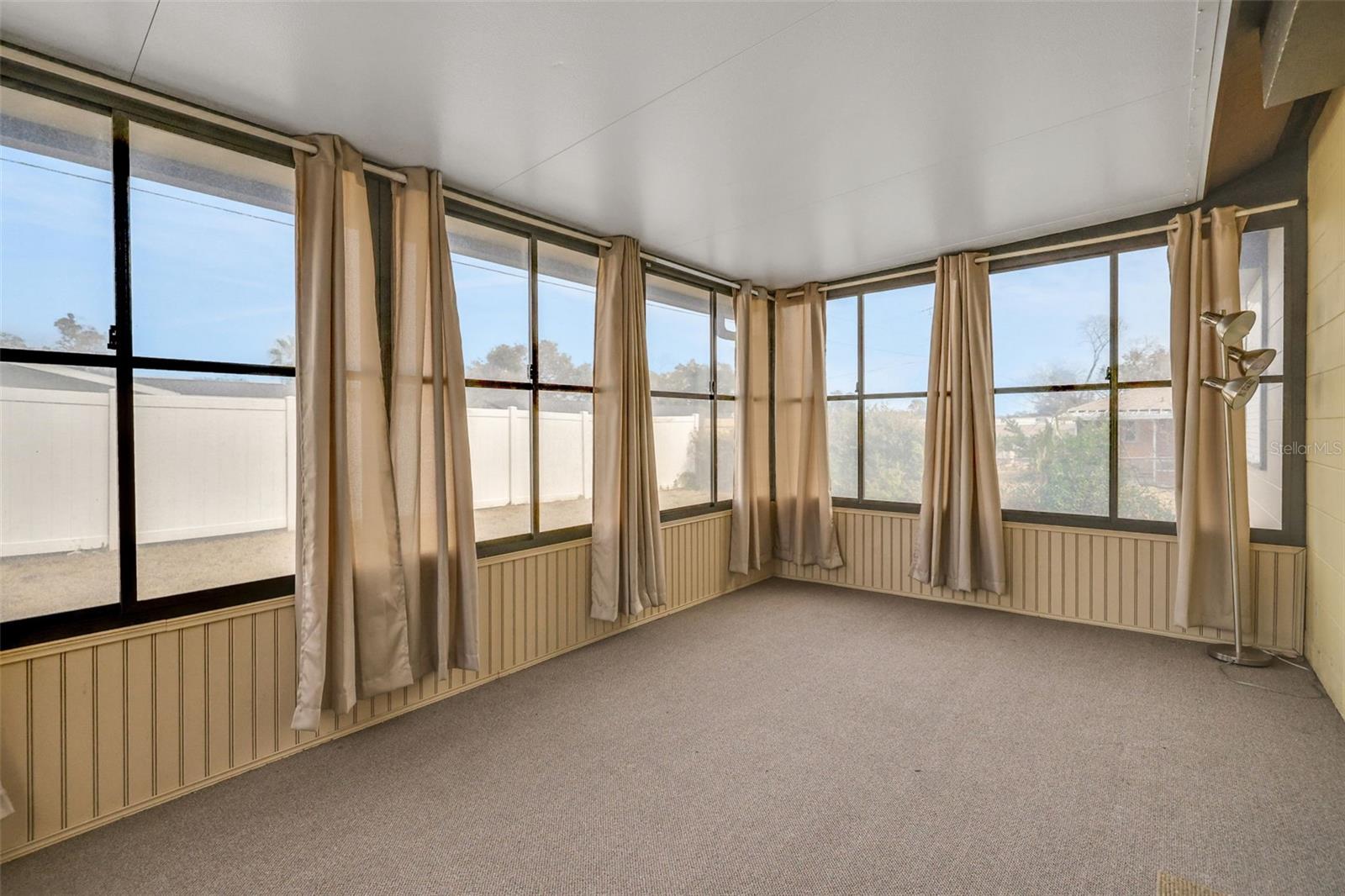 FIESTA HEIGHTS ADD 02 - Residential