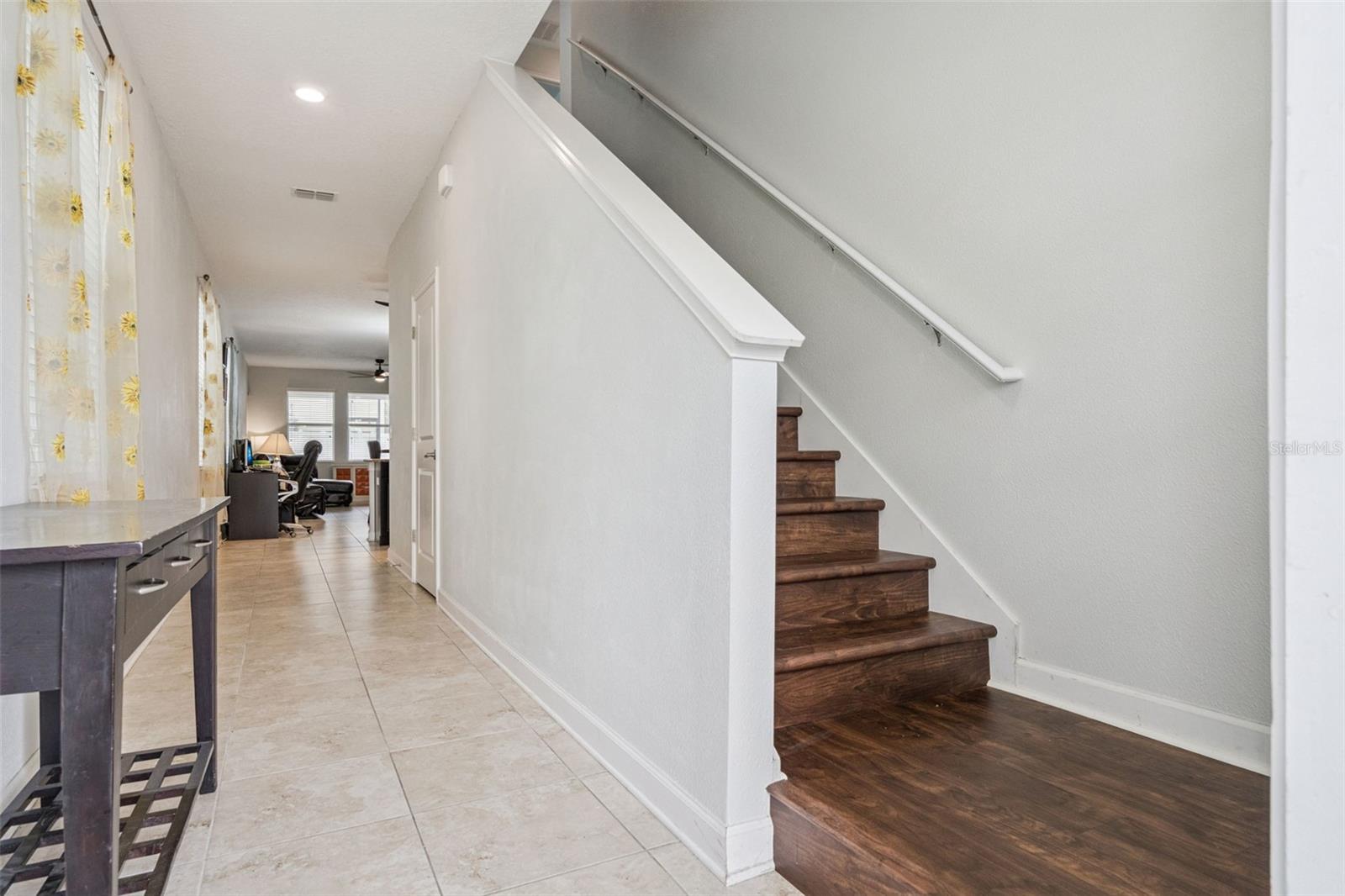 STOREY LAKE - Residential