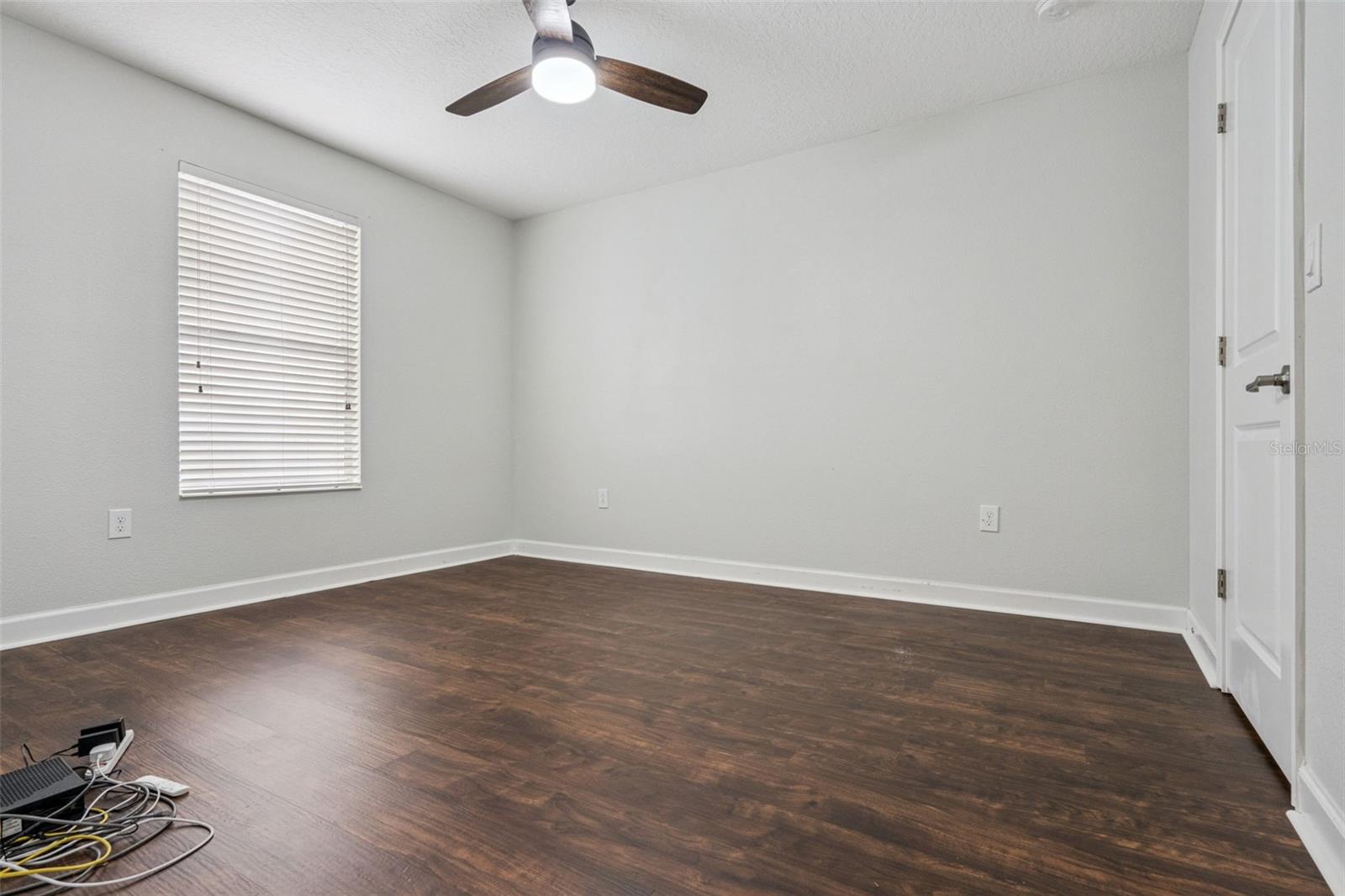 STOREY LAKE - Residential