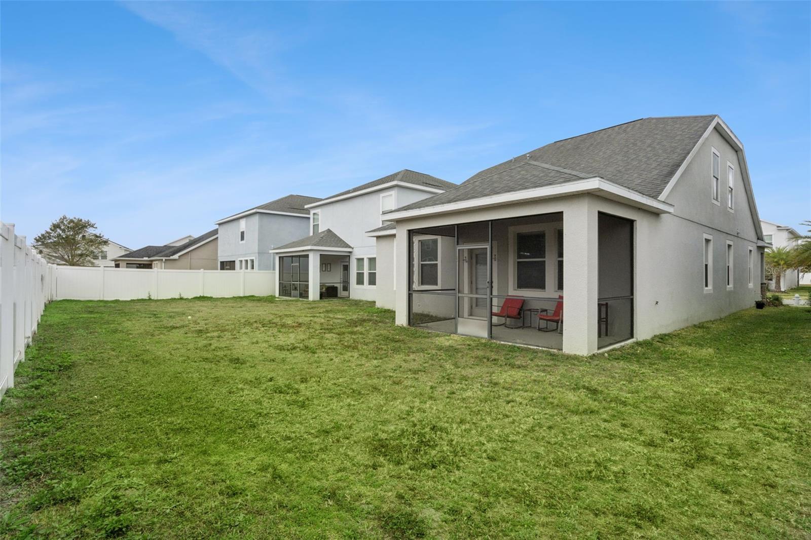 STOREY LAKE - Residential