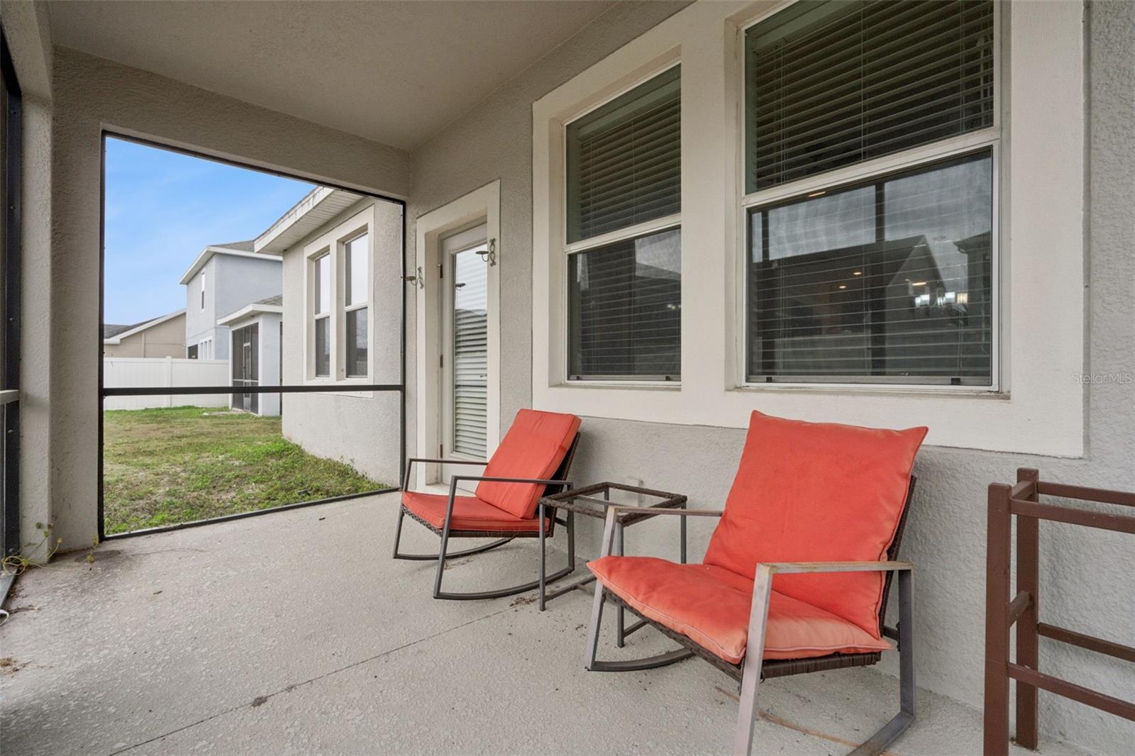 STOREY LAKE - Residential