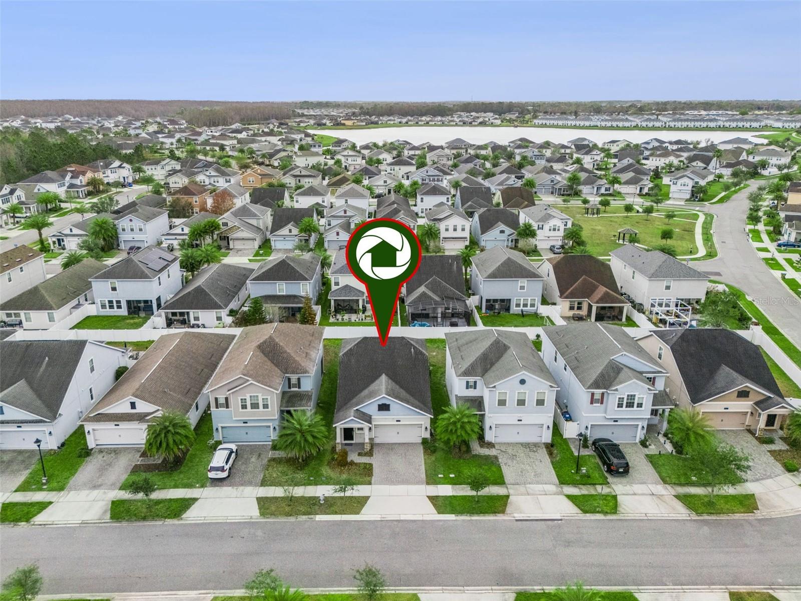 STOREY LAKE - Residential