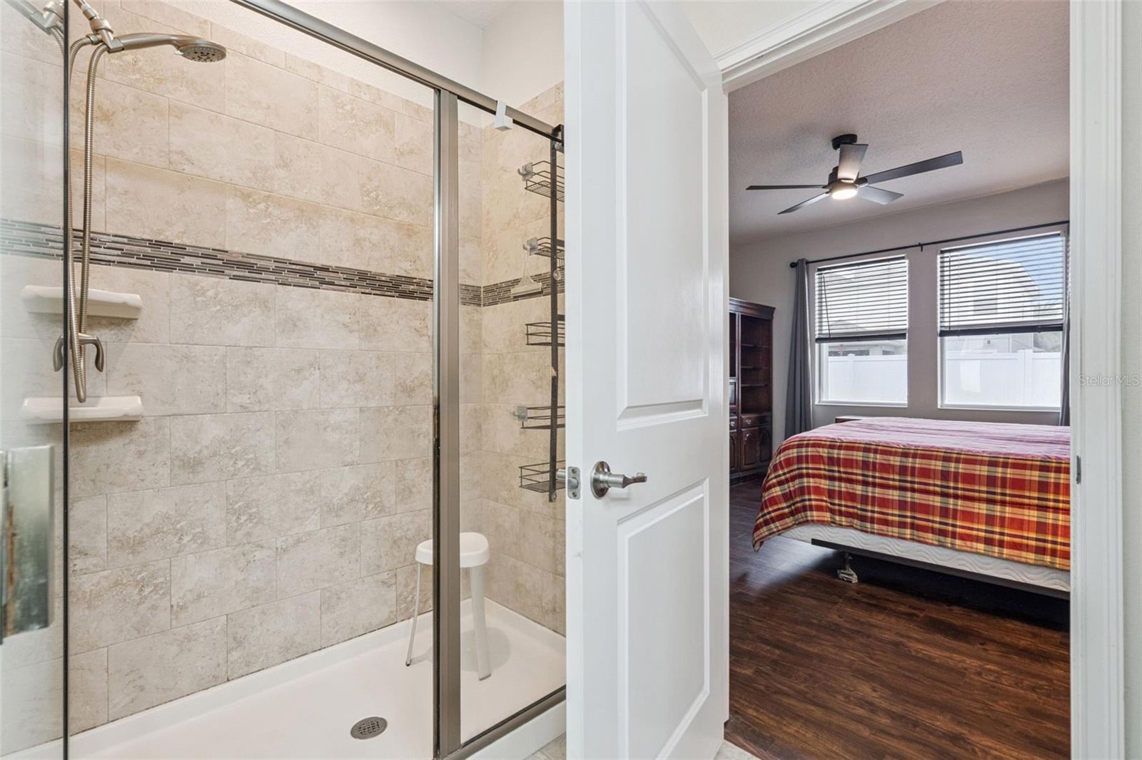 STOREY LAKE - Residential