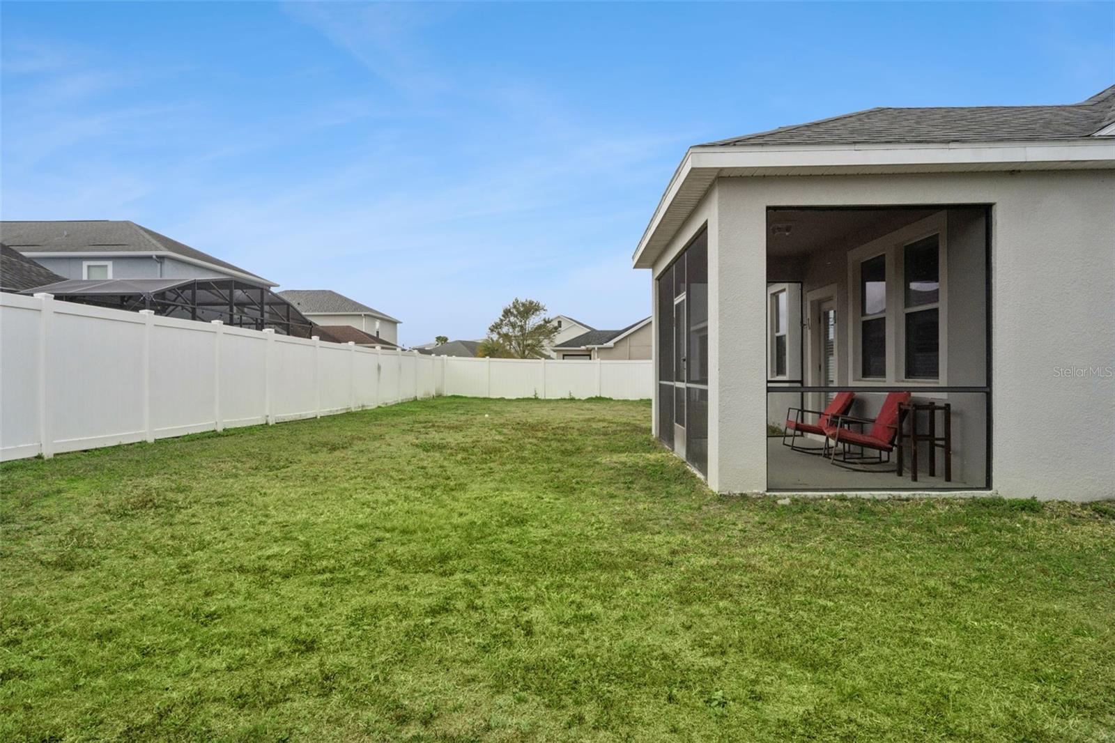 STOREY LAKE - Residential