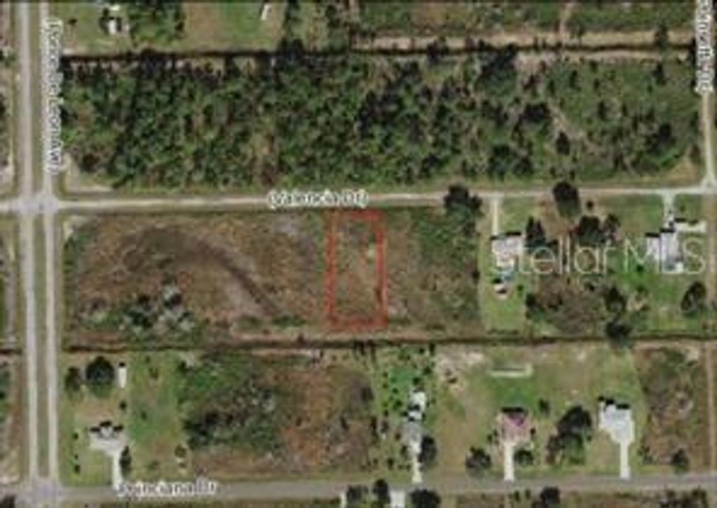 Photo of 313 Valencia Drive, Indian Lake Estates, FL 33855 (MLS # S5085859)