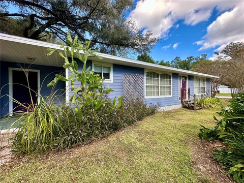 Photo of 3825 SE 145th Street, Summerfield, FL 34491 (MLS # OM713628)