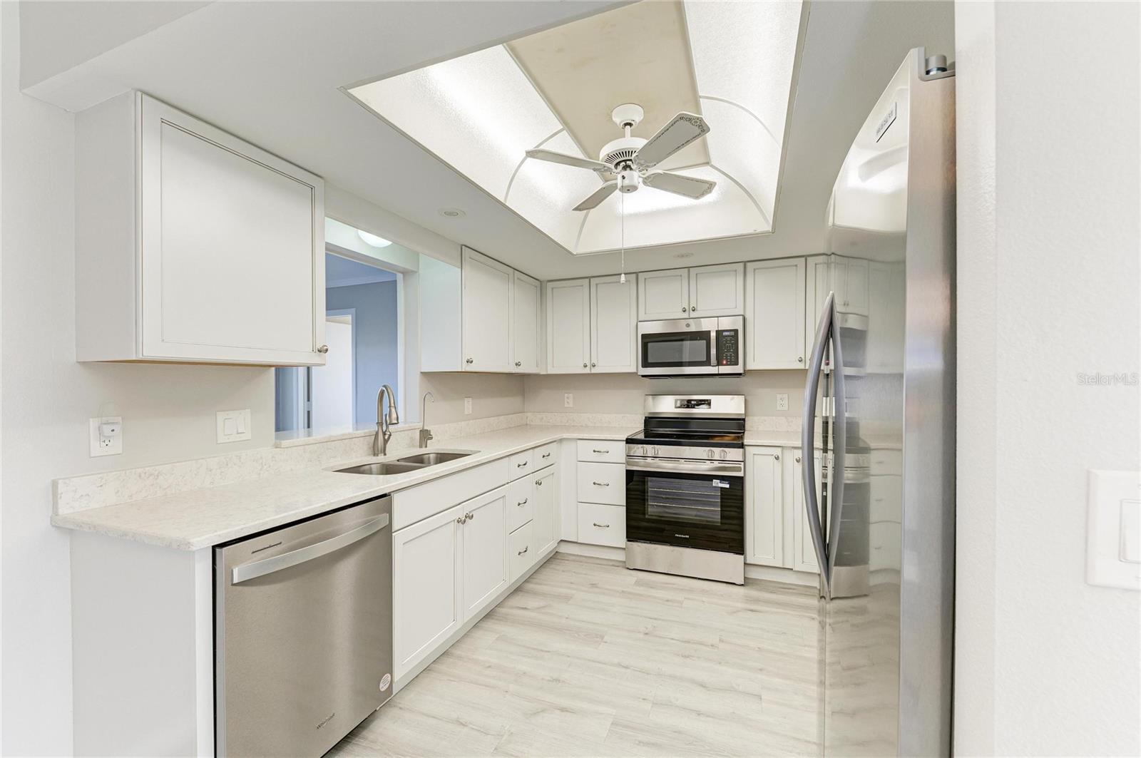 CIRCLE WOODS OF VENICE 1 - Residential