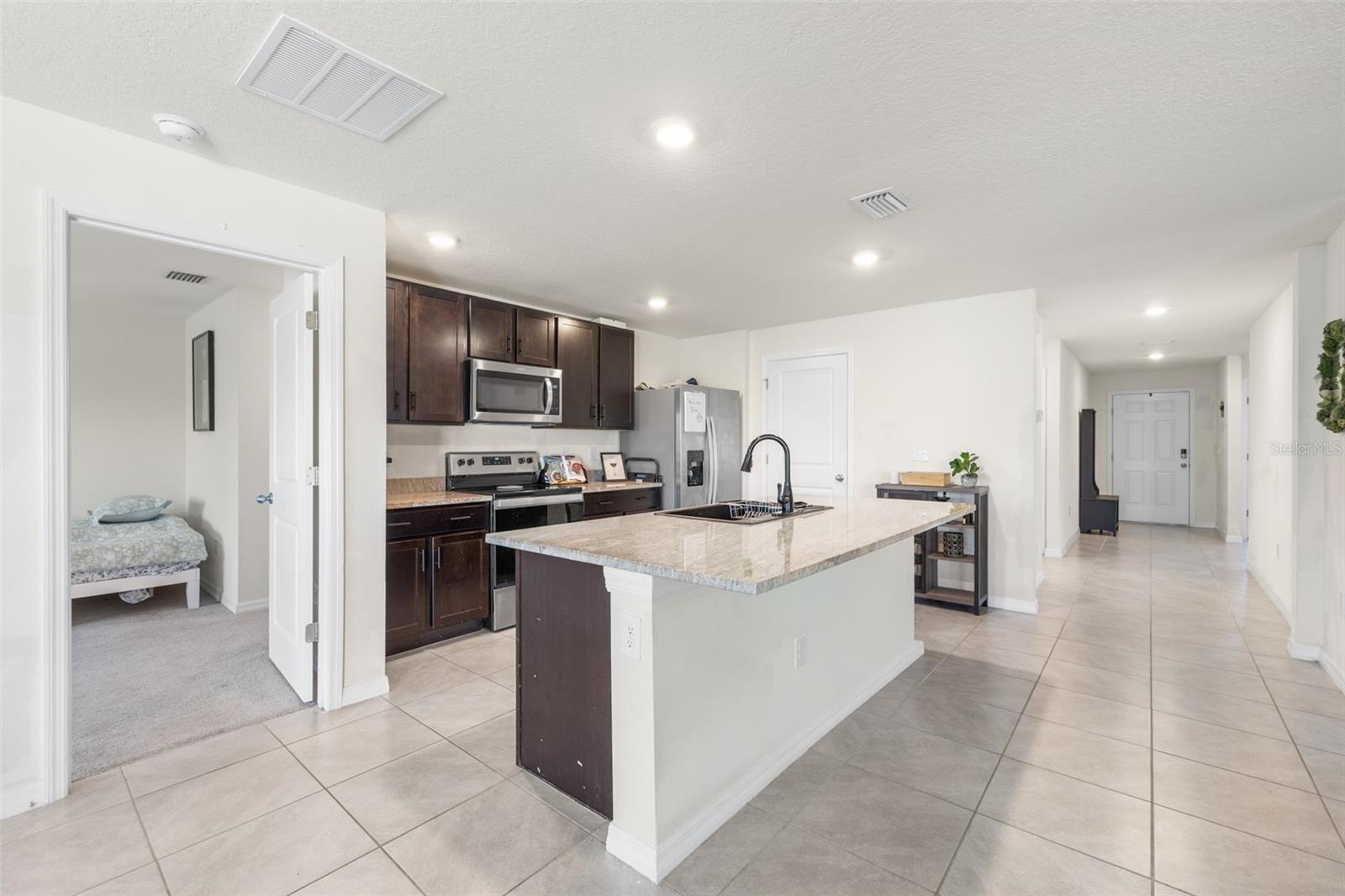 BELLA LAGO PH I - Residential