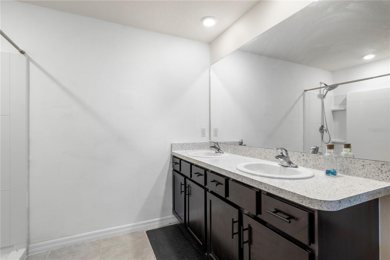 BELLA LAGO PH I - Residential