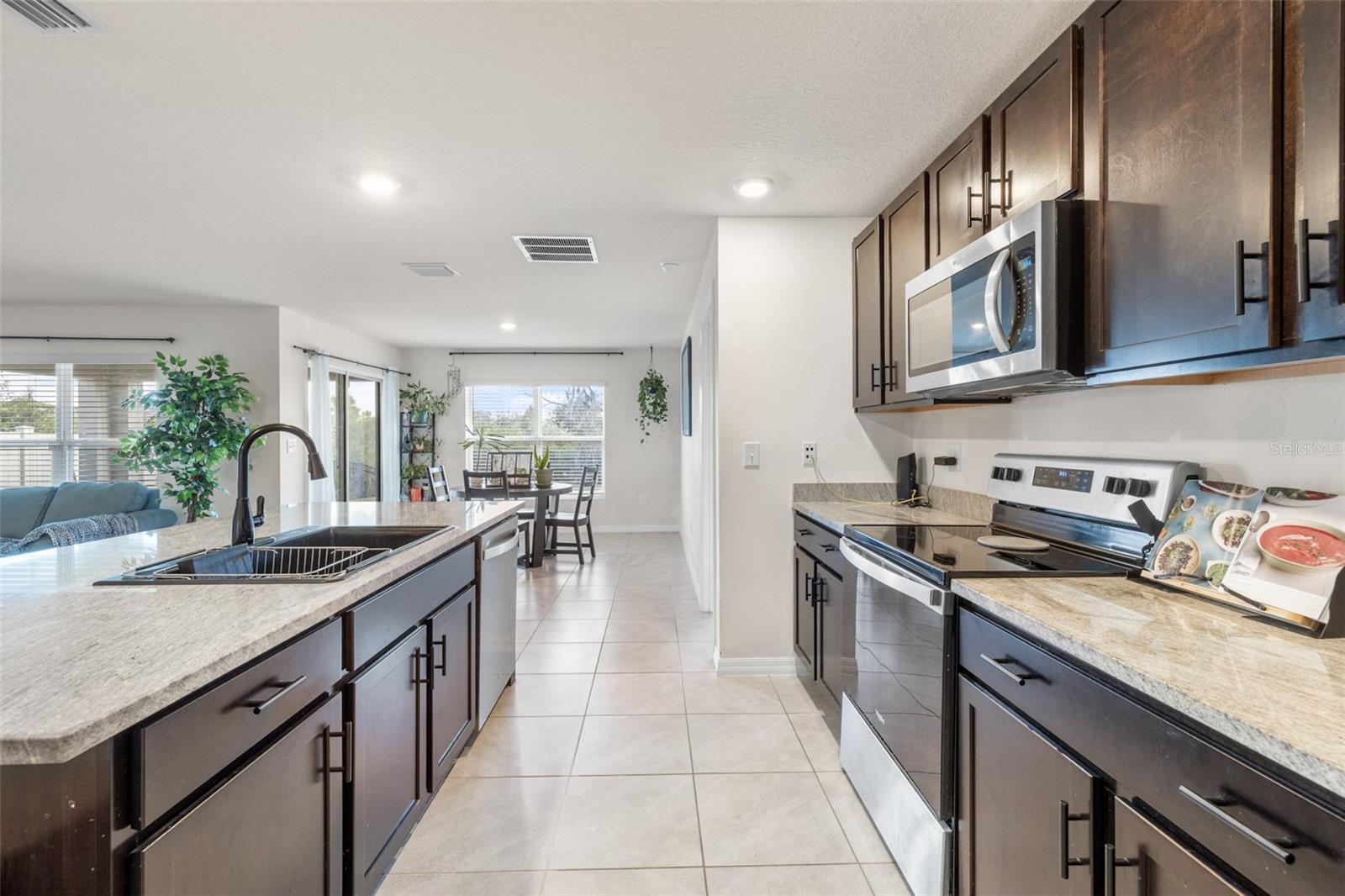 BELLA LAGO PH I - Residential