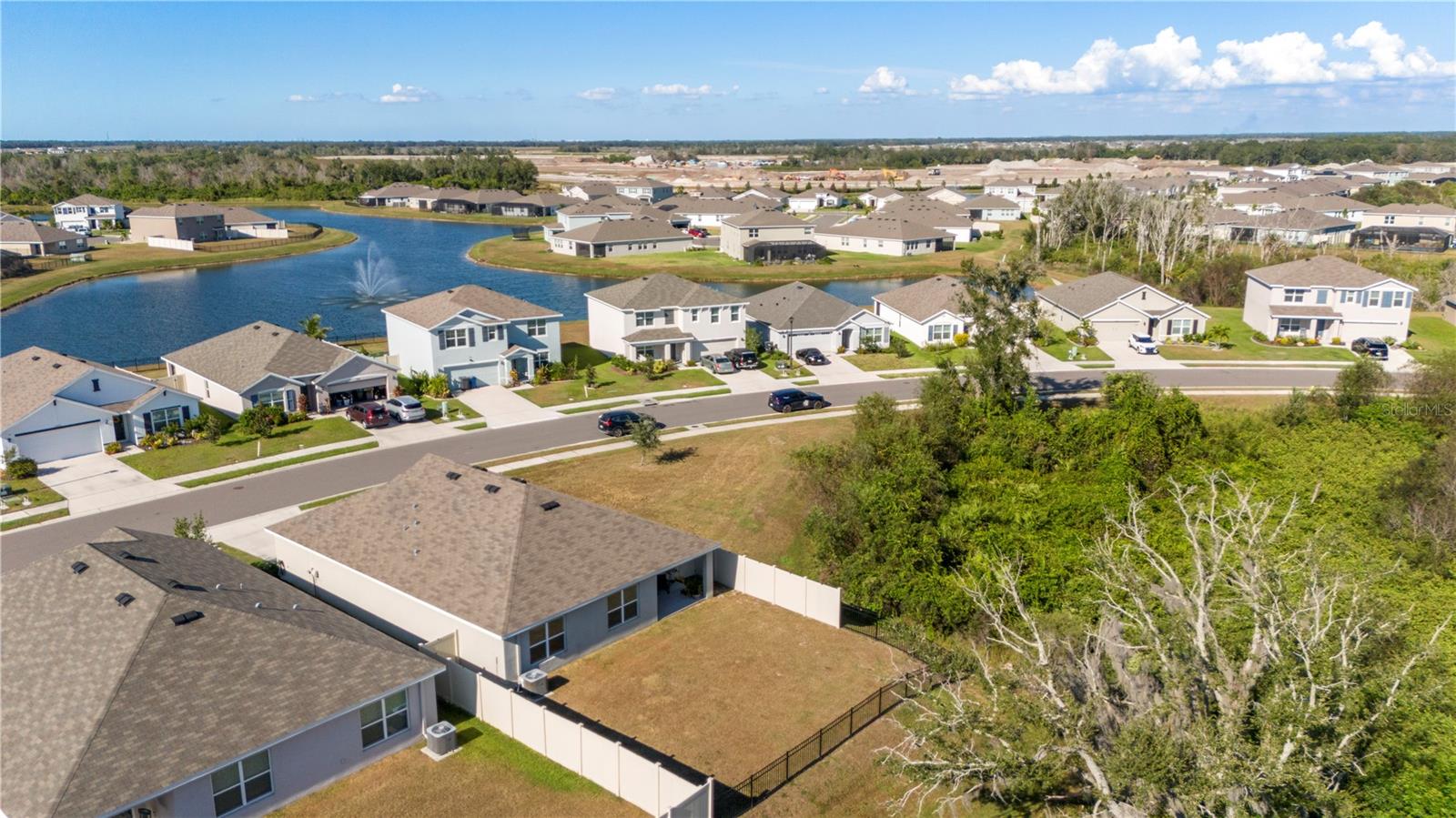 BELLA LAGO PH I - Residential