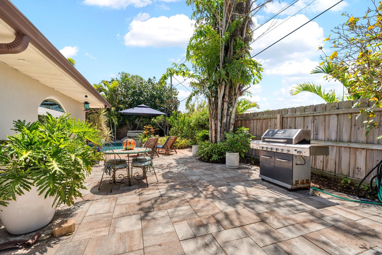 NORTH EAST PARK SHORES - Residential