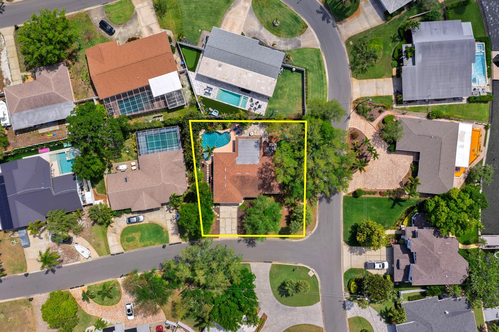 NORTH EAST PARK SHORES - Residential