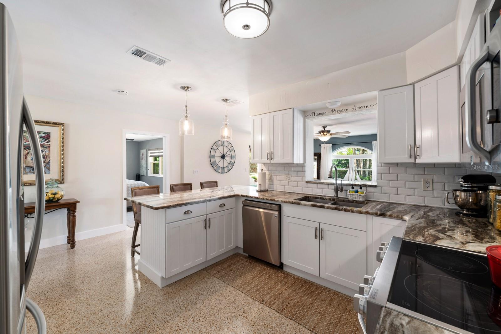 NORTH EAST PARK SHORES - Residential